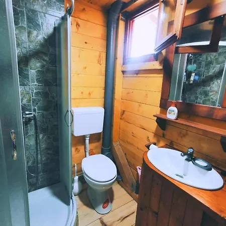 Brvnara Koliba * Bor